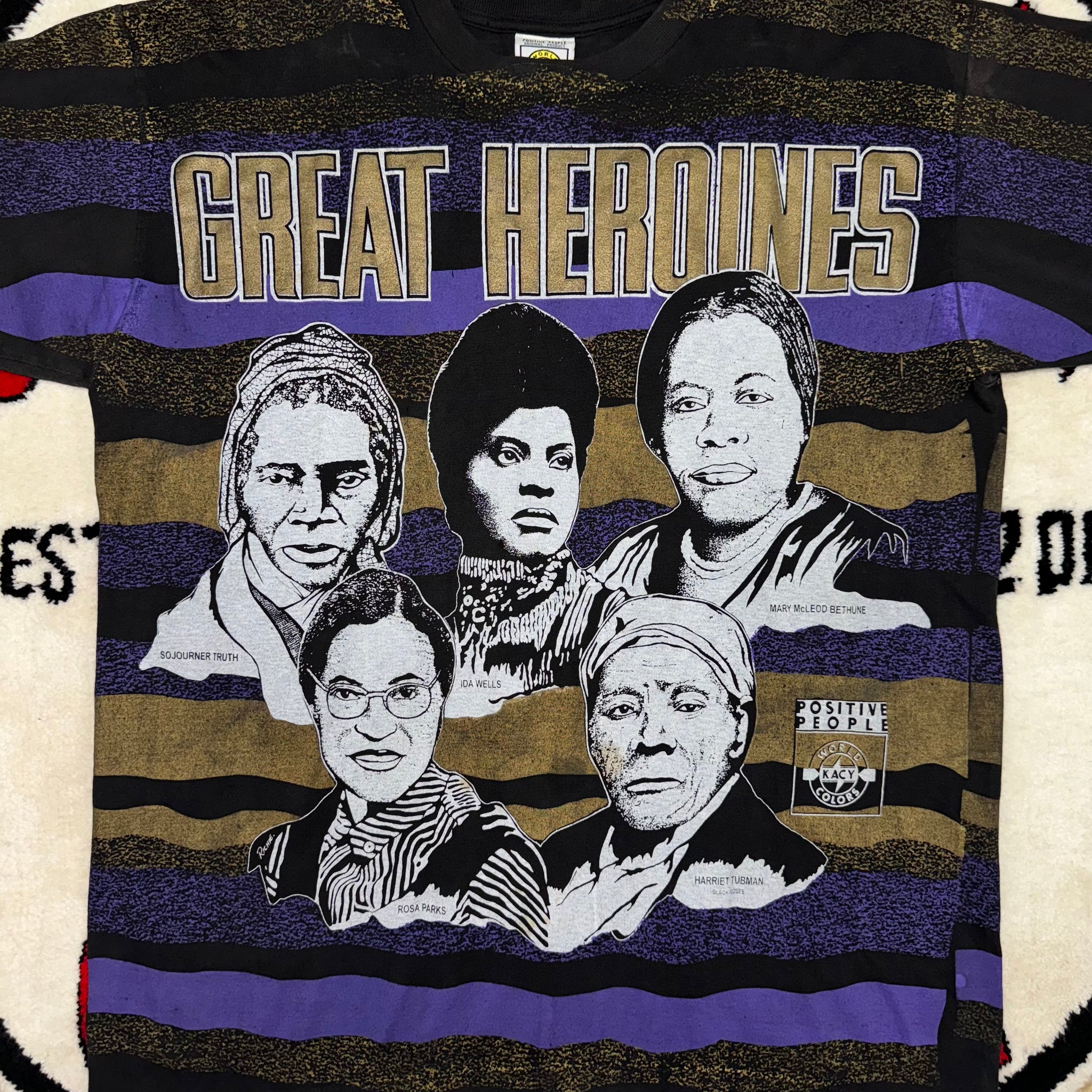 Great Heroines Vintage XL