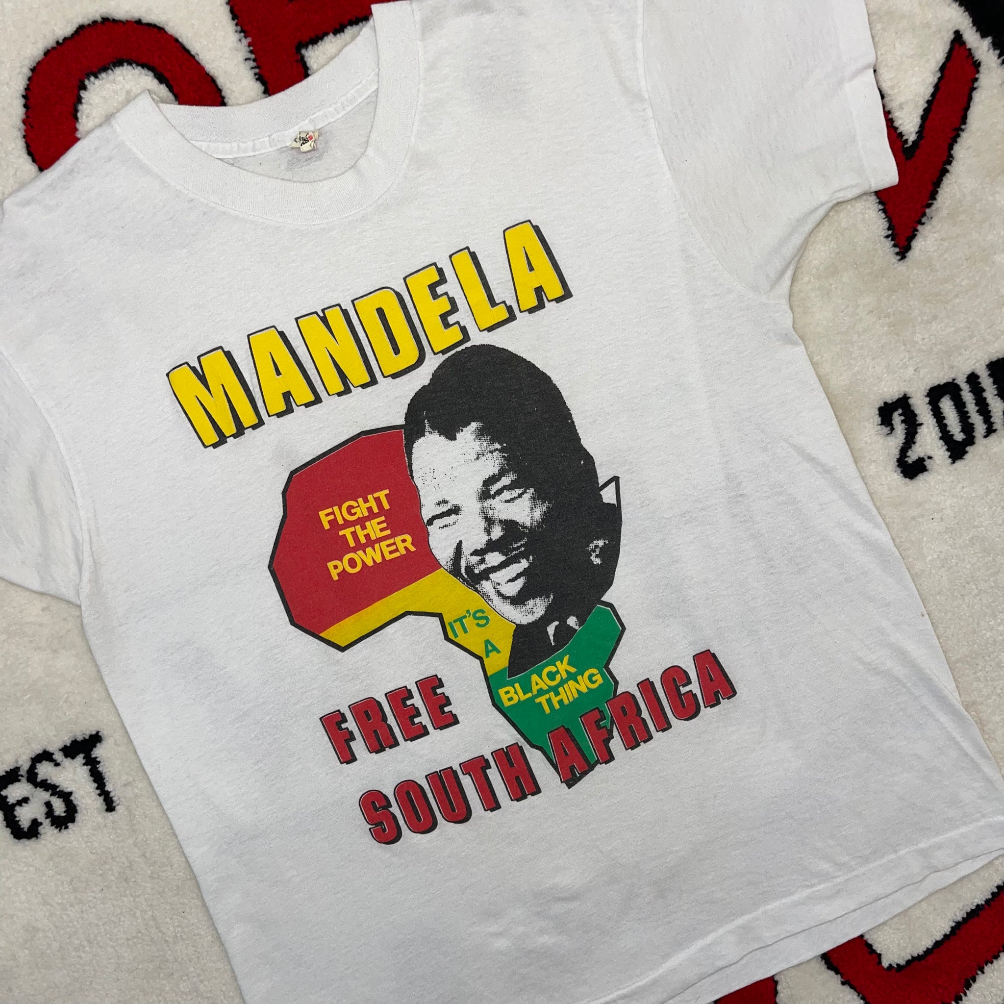 Vintage Nelson Mandela Free South Africa T-Shirt