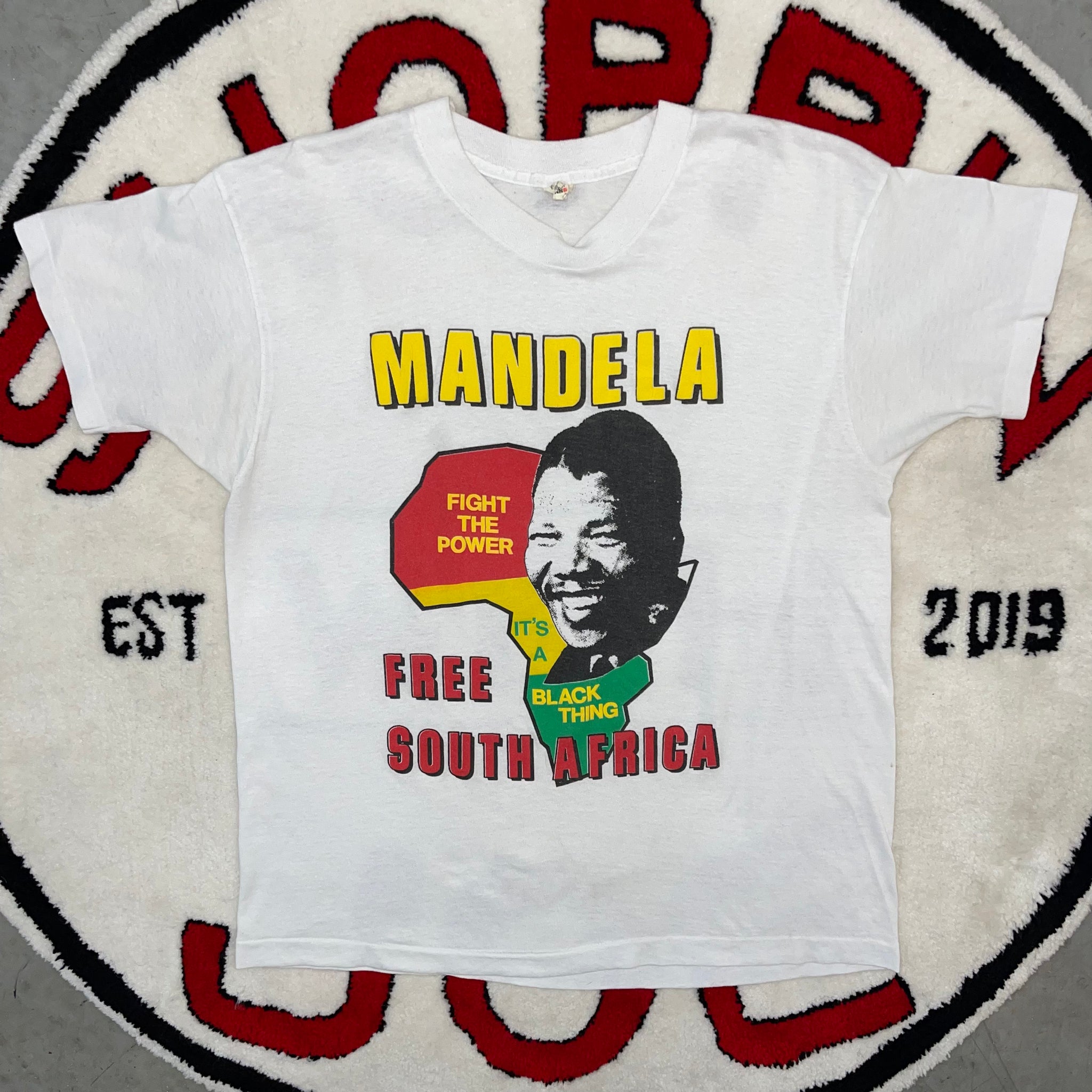 Vintage Nelson Mandela Free South Africa T-Shirt